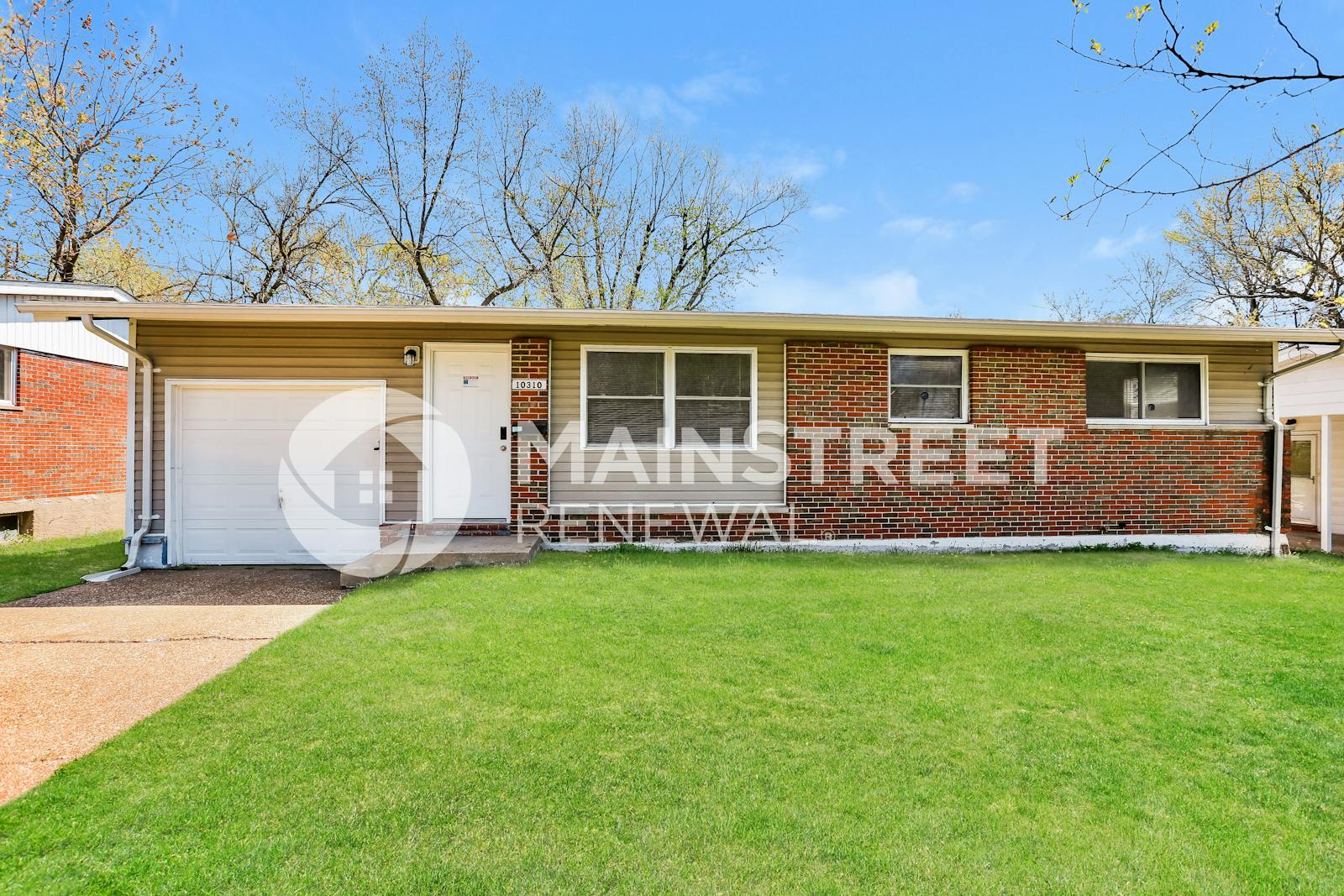 2418 Amesbury Dr, St Louis, MO 63136 Home for Rent 3 Beds, 1 Baths